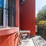 Lovely Family Garden House Athens