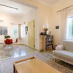 Holiday home Lovely Family Garden House *