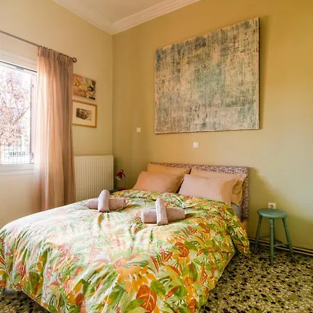 Lovely Family Garden House بيت للعطل *