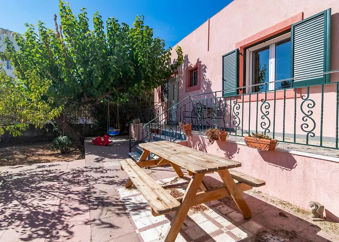 بيت للعطل Lovely Family Garden House *