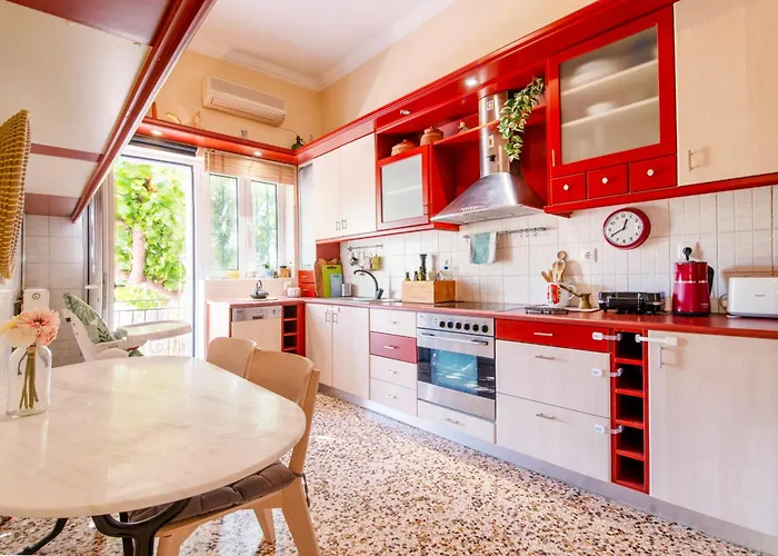 Lovely Family Garden House * أثينا