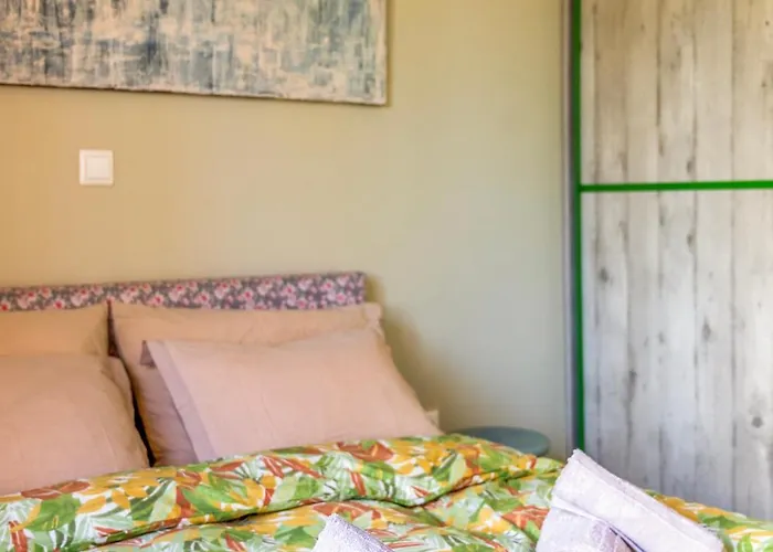 Lovely Family Garden House بيت للعطل أثينا