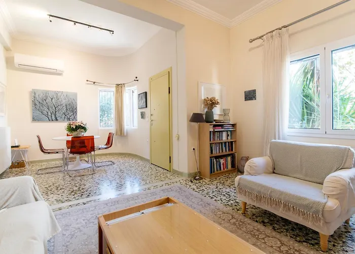 بيت للعطل Lovely Family Garden House *