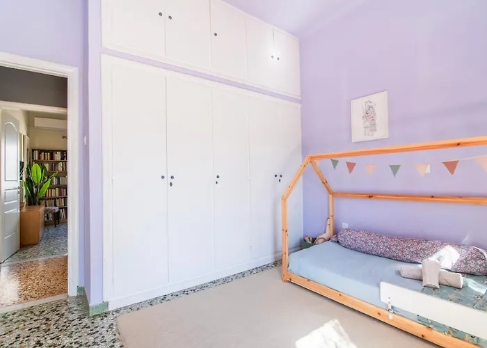 Lovely Family Garden House Athens