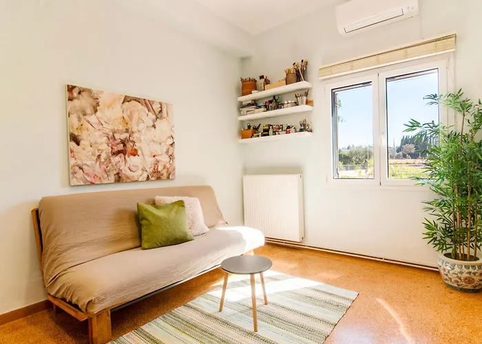 Σπίτι διακοπών Lovely Family Garden House