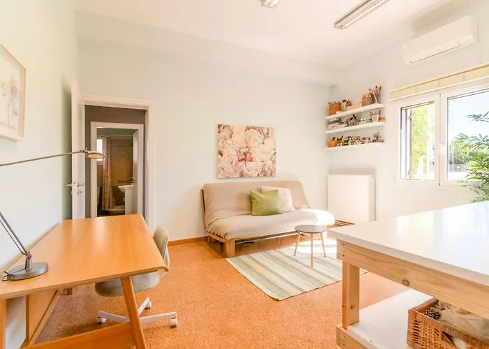 Σπίτι διακοπών Lovely Family Garden House Αθήνα